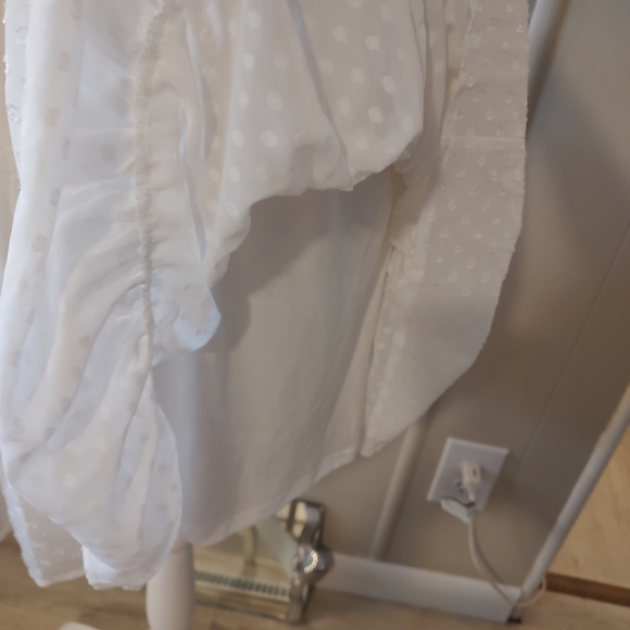 VENUS White Tiered Lace-Up Long Sleeve Dress Small NWOT - Picture 5 of 9